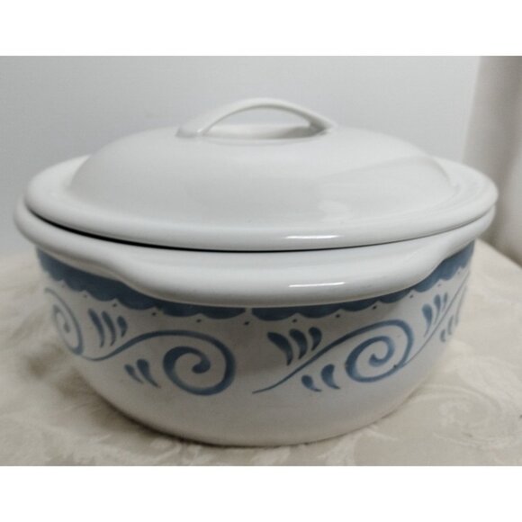 Corelle Bake & Serve Covered Casserole Ocean Mist Pattern 11\